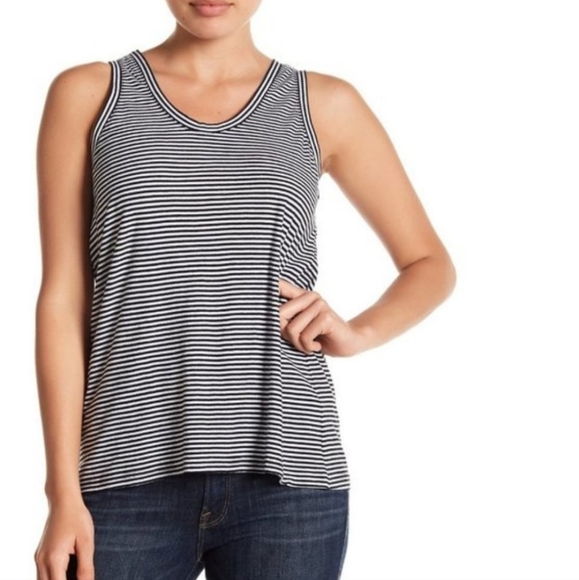 Susina black and white stripe v neck tank top back gathering - Picture 1 of 9